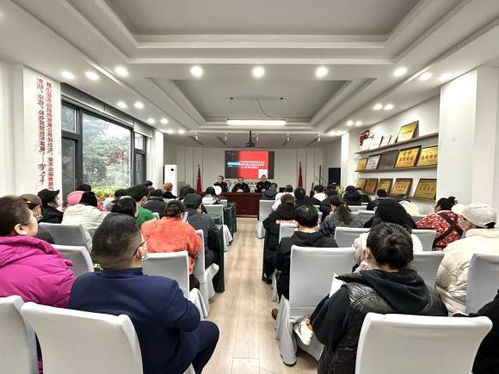 涪城區(qū)召開餐飲服務(wù)單位創(chuàng)建國(guó)家食品安全示范城市暨企業(yè)落實(shí)食品安全主體責(zé)任培訓(xùn)會(huì) 展覽展示服務(wù)